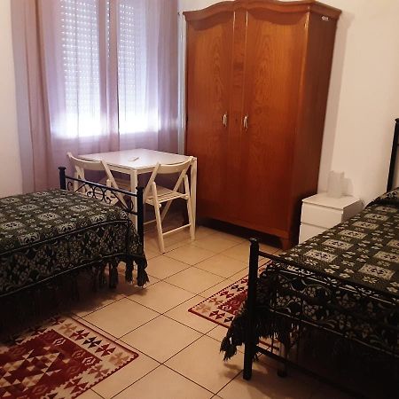 Locazione Menini - Appartamento Zona Stazione Padova Eksteriør billede