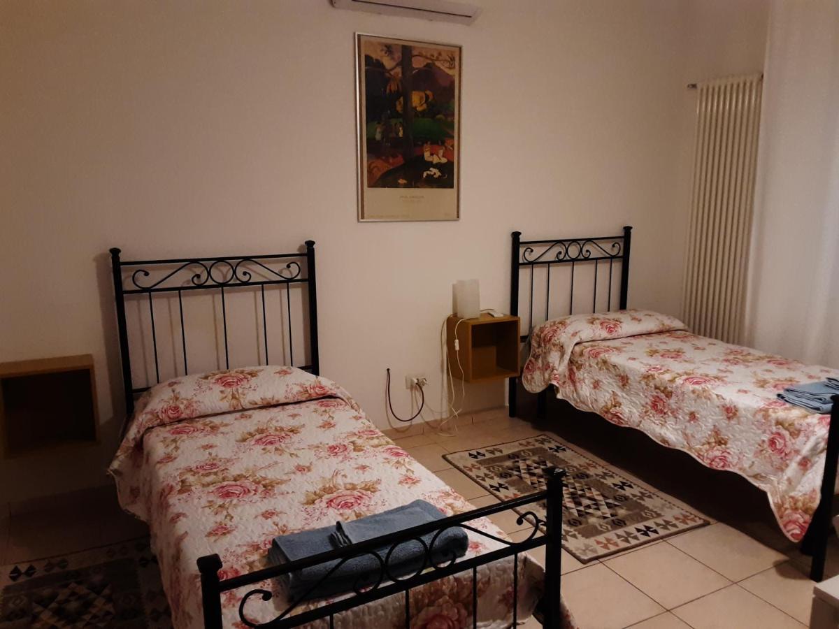 Locazione Menini - Appartamento Zona Stazione Padova Eksteriør billede